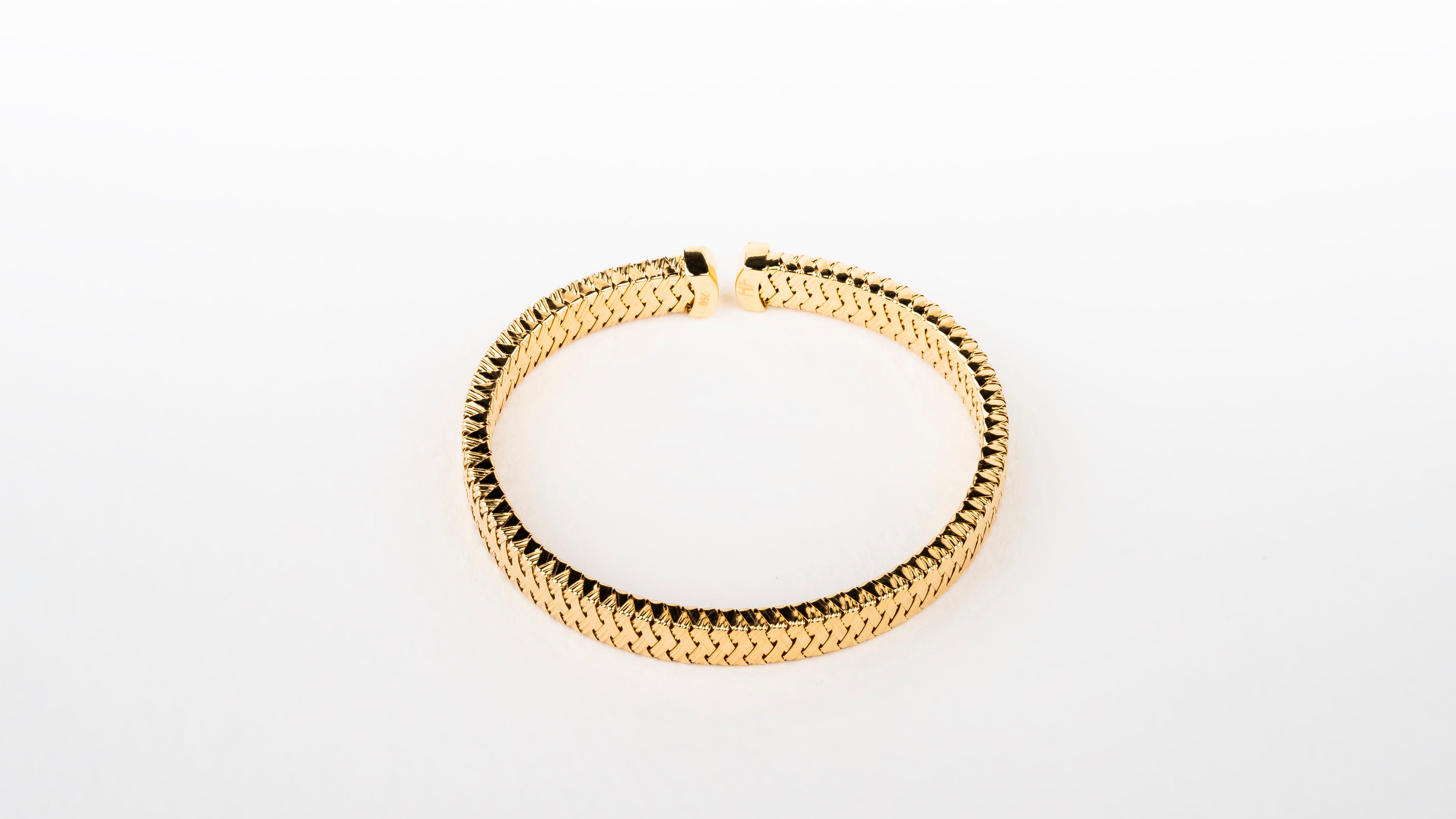 Load image into Gallery viewer, Bangle (18 Karat)