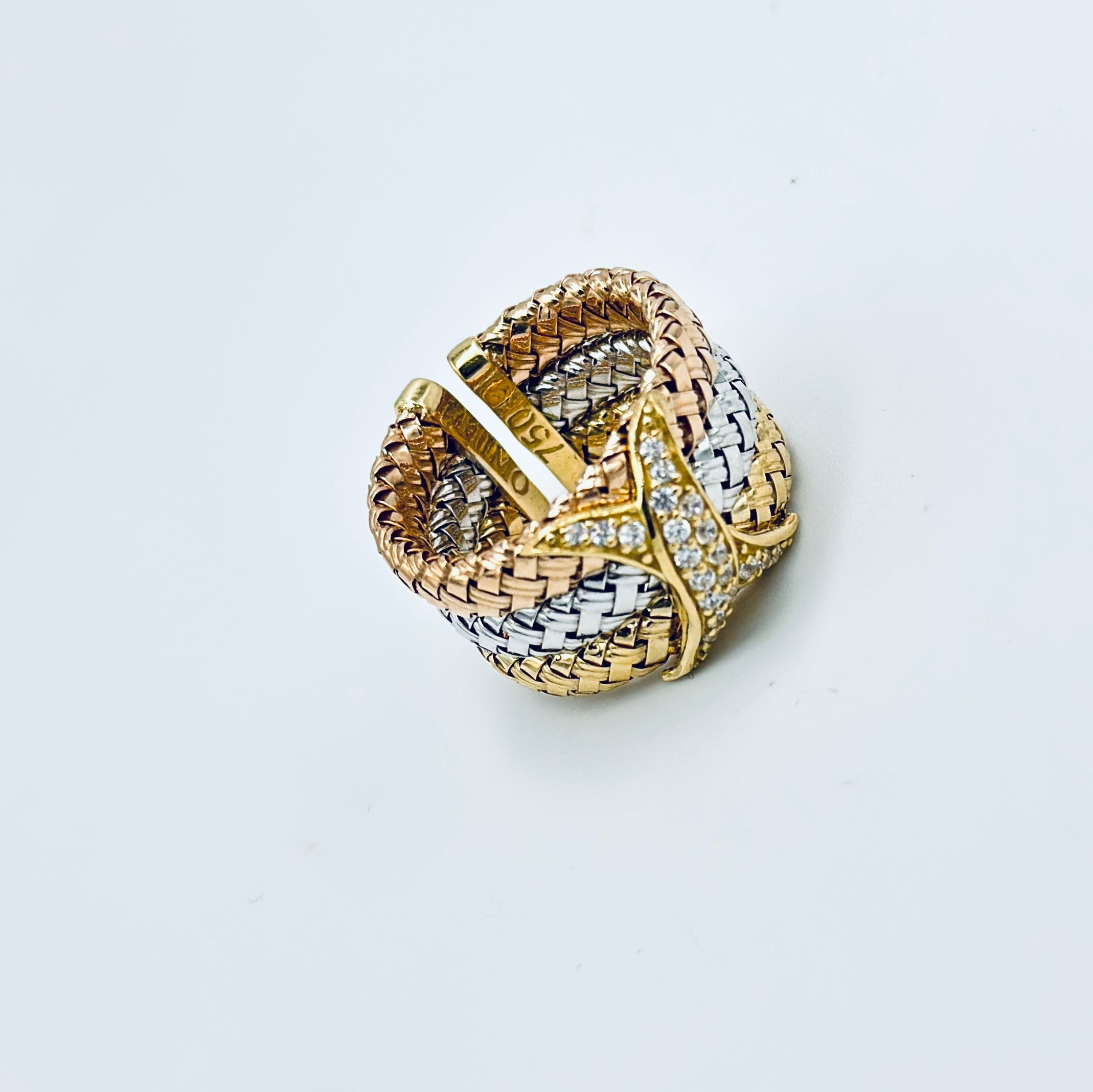 Load image into Gallery viewer, Bangle (18 Karat)